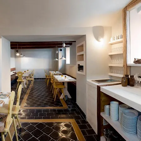 Hotel Garni Loewenstein 4*
