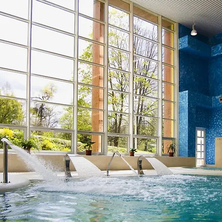 Hotel Garni Loewenstein 4*
